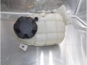 106131926-475b2fb7-e0d4-49d7-98fb-09fa70823703-Piece-106131926-Vase-dexpansion-BMW-SERIE-1-F21-PHASE-1-116d-20D-16V-TURBO-eba0be39cebb03b74559d36d29c1341f4810b624aa4899abc4ba440fff1eae84_m.JPG 2