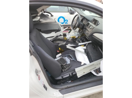 Vehicule-BMW-SERIE%201%20F21%20PHASE%201-2013-e41dba2318a94d659b459c4e7cfeffbf1276a25fbf73cfb872c163a19e85f052_m.jpg