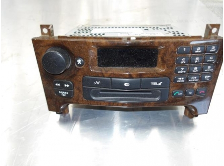 105782850-bdcf79c0-cc6d-4b01-a768-ab8867341905-Piece-105782850-Autoradio-6560V5-PEUGEOT-607-Essence-541575fc2344922a53340d46897e110fb50511b88f2f55b3ce5dc2a48cac4321_m.JPG