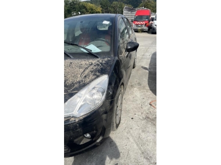 Vehicule-CITROEN-C3%202%20PHASE%201-2010-eee4905134e107e12f0c36d2721e3726d55da4170b87b42b1fcf2f056a23f5d2_m.jpg