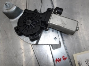 106173091-d5f2e7bd-903c-4791-b23e-ceea6f284e80-Piece-106173091-Leve-vitre-electrique-avant-gauche-8200733829-DACIA-DUSTER-1-PHASE-1-15-DCI-8V-TURBO-7af734f0ee3af42c150b50d73f650cfbdc39cc1aa2ddda9a901421047ebbd4ef_m.JPG 2