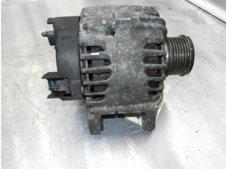 106173099-b2352062-b7ee-4504-9fe3-ceb65b2d3b58-Piece-106173099-Alternateur-231008017R-DACIA-DUSTER-1-PHASE-1-15-DCI-8V-TURBO-341dacf9b75f0c089189f19cb0446fad696711e24f99ec08685f095956feb69b_m.JPG