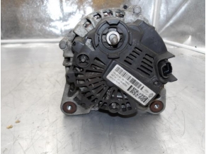 106173099-b2352062-b7ee-4504-9fe3-ceb65b2d3b58-Piece-106173099-Alternateur-231008017R-DACIA-DUSTER-1-PHASE-1-15-DCI-8V-TURBO-341dacf9b75f0c089189f19cb0446fad696711e24f99ec08685f095956feb69b_m.JPG 2
