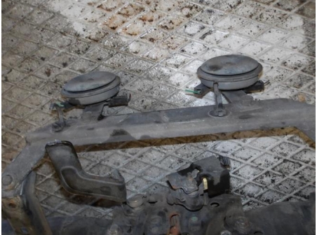 105661362-f20aa818-5653-4993-b57e-1487e4a932db-Piece-105661362-Traverse-superieure-F2511BA6AA-NISSAN-JUKE-1-PHASE-1-15-DCI-8V-TURBO-8d2152d15bc8fb65f31a1d079d8ccb4058f9465cbe1f44d83d90dbb3e7a3bee3_m.JPG