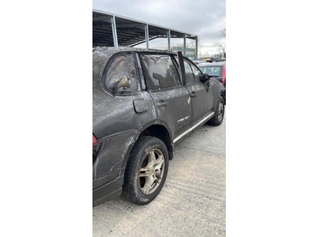 Vehicule-PORSCHE-CAYENNE-1-PHASE-2-2008-f836cb810209088b388f78e033aba9bbac23b986722b6578907e4615973235bd_mtn.jpg