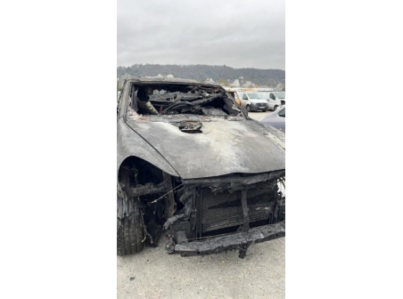 Vehicule-PORSCHE-CAYENNE-1-PHASE-2-2008-54db181845f37b05b5600f153bba7f226bbfafbef3a4fa5585cd540107d4ff17_mtn.jpg