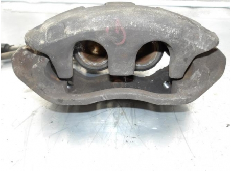106325699-a96be715-dc67-475f-b2a3-7514f2c844f7-Piece-106325699-Etrier-avant-droit-RENAULT-MASTER-2-Diesel-cb82e6c5b03f95811aa2face8a574e27b0708b6069dbbb29d8f1c0e8d300d83f_m.JPG