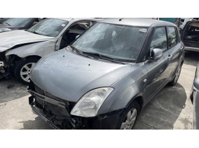 105663564-9d426611-2b3b-4ec1-87ee-9690de6fc6ce-Piece-105663564-Commodo-phare-39650-62J20-SUZUKI-SWIFT-3-13-DDIS-16V-TURBO-6f86ce6cffb1f626412ca493ec642a830d743d1794a7dce9f52c962d426d9188_m.JPG 2