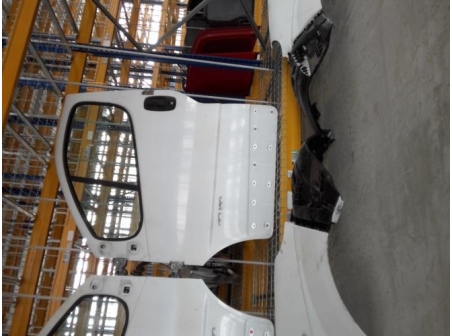 106373314-2fa6645c-f0ba-4e0c-979c-38af7816c3b6-Piece-Porte-avant-gauche-RENAULT-959d95a09813dd65a84fd0d5684e426a680cc8054b38796ac992b6a455e88a06_m.jpg