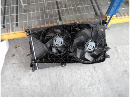106374163-69c81d96-c983-4925-913a-36c7aebdb024-Piece-Radiateur-eau-RENAULT-c378e729316dbb38641a661fa4fc7e141bf0ea85ef2ab977ca98d6a08690e640_m.jpg