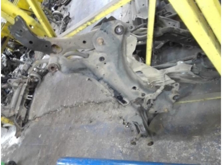 106383449-e7f8cc67-c256-4340-9194-1d20e94ca418-Piece-Berceau-avant-RENAULT-TRAFIC-2-b8c518571b6dbc64c16bea14555c46d498ee4f92686d62b1b41c7efa64a17904_m.jpg