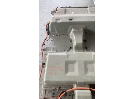 106387818-b247de8a-f1ed-4759-ac12-1554572849ba-Piece-Batterie-PEUGEOT-208-2-7f265a7c45e023086d623aec3fd4c34243be43c2b124a8226f163308c2b6e091_m.jpg