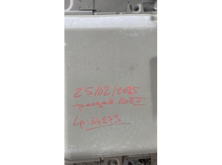 106387818-9f630c46-571d-4abf-8161-66501bc5e048-Piece-Batterie-PEUGEOT-208-2-97aba13782f81b0b1c00034793a1e9a6ebbf6779f9e394ebf9c1d8ac977523af_m.jpg