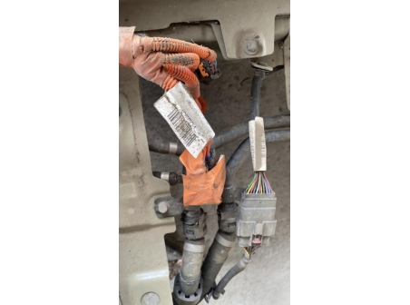 106387818-9d88c187-af69-4625-98f5-2c14190e3c9d-Piece-Batterie-PEUGEOT-208-2-b57177cfc618eadaf84557e07530571191188673c722b2d737852964936aeaab_m.jpg