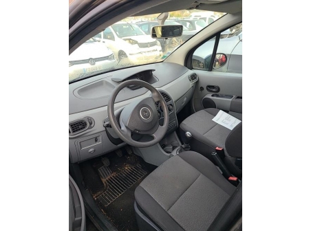 Vehicule-RENAULT-GRAND-MODUS-PHASE-2-2012-fa8aa41be39819c73b02cc4529df5baa1fc765d9de5492e2d47e10e1325d4587_mtn.jpg