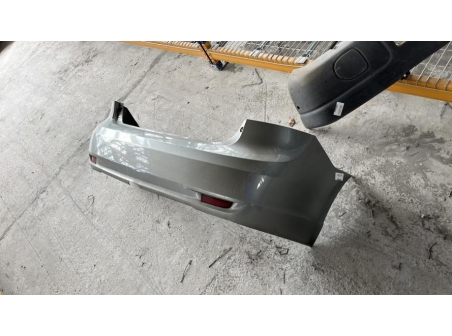 105664188-2d872cc7-e54a-4f36-b886-d64153b07efd-Piece-Pare-choc-arriere-5215905905-TOYOTA-AVENSIS-3-PHASE-1-b5bb98403250453e59f8cbdc02b9e26b447f7a9dbdf4fbdbdd8c8e44101a4171_m.jpg
