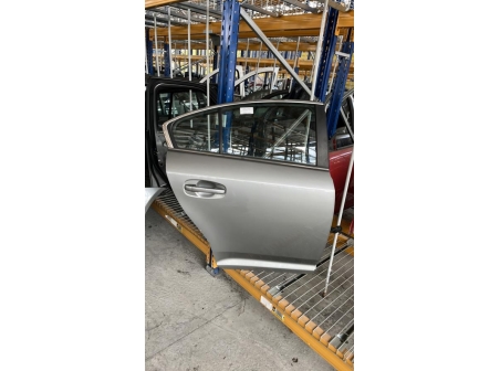 105664206-005864ba-e5fc-4725-a439-ba9fe4b7d8db-Piece-Porte-arriere-droit-6700305170-TOYOTA-AVENSIS-3-PHASE-1-bbc8952bb304993c2ae76b0b85815fbdd99febd60149450f5b332ae8454840e5_m.jpg
