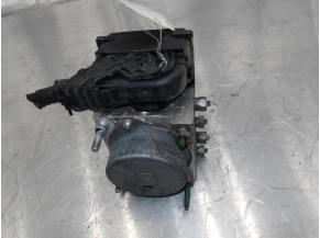 105886531-0157679a-36df-438f-8d44-ad182cf8d9fc-Piece-105886531-Bloc-ABS-6001551520-DACIA-DUSTER-1-PHASE-1-15-DCI-8V-TURBO-1dbf3a25479077fb75c7ef41b97235adb0859e96898890b81961222972dc5b0f_m.JPG 2