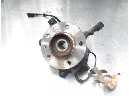 106383136-ae351bc8-de93-4059-9915-b37639d6355f-Piece-106383136-Moyeu-avant-gauche-RENAULT-TRAFIC-2-fcafca779d397f3f08f8e562cfa1e7007475178842dab18e748889811667165f_m.JPG