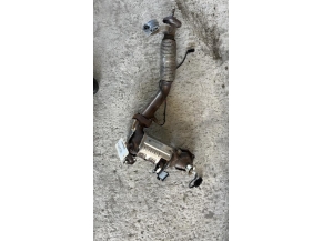 106441345-884cde7c-2738-4a92-b190-98296f3f931d-Piece-Catalyseur-echappement-HYUNDAI-bd59f2548ebc7c7174db316781c84efd9666f7bb41c2c5af368aa55cd1a254e3_m.jpg