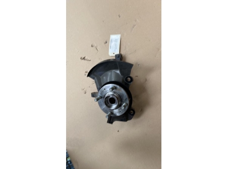 106442157-bbcb415c-8713-49eb-968e-2ad13c1d3f80-Piece-Moyeu-avant-droit-HYUNDAI-39041db7d9f7326165fcd2b844599e7076f7154bb289d944336ff46966508441_m.jpg