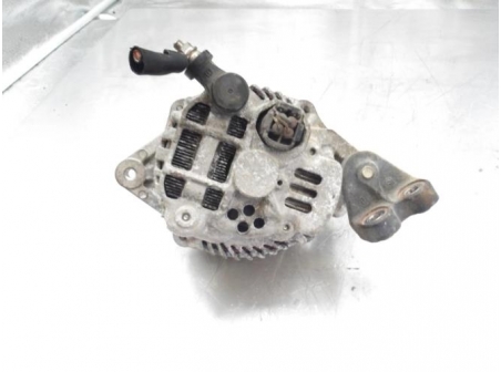106449796-ac66f7f0-278d-4cb4-8b4c-5488d4f54345-Piece-Alternateur-SUZUKI-108af12de1bb8e90baf9b30d6e435ce196e613295cc666bee5aa279eeecc0d92_m.JPG