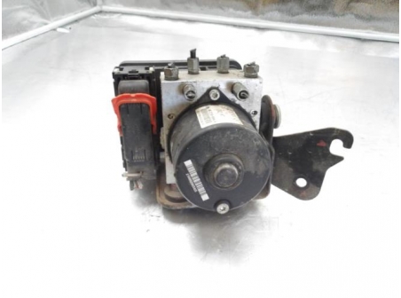 106455932-447bfb85-0971-4e6f-8f3c-c73f7de33ea2-Piece-Bloc-ABS-SUZUKI-SWIFT-3-11a5d663131d304e13b4226692bdea8d3b8cc6557a692dfb97d5193c2a9f9452_m.JPG