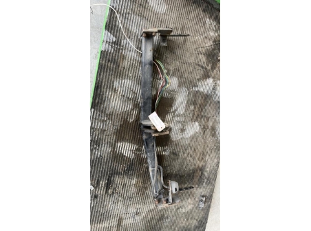 106460694-80a92d63-30e4-4f3a-b54f-eb1957c558a2-Piece-Attelage-boule-de-remorquage-PEUGEOT-207-PHASE-1-CABRIOLET-d2b30c81f3fc952c127fe8b9849b305fc24f851fd3ea20ff80b599c43a74010b_m.jpg