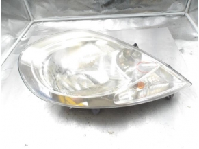 106468329-72a1aa4e-8800-49e9-a082-bdaebde73fb7-Piece-Optique-avant-principal-droit-RENAULT-31987a7858a0e8ea54e89e2625a3c3d1b438bab0944cf178001b1138e19c9aed_m.JPG
