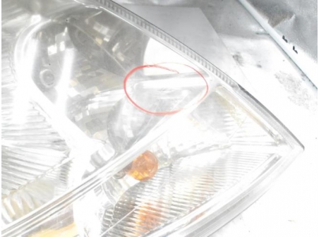 106468329-cce27ff6-277a-4099-8998-86209969dbb1-Piece-Optique-avant-principal-droit-RENAULT-ef2e18a553a4f41f306e0869aeb89780e34231df4787b05ae336983a286c4bf4_m.JPG