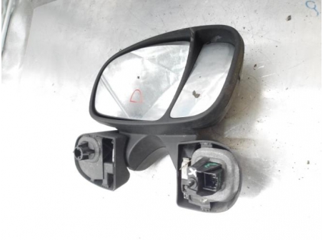 106468627-80c74a07-1626-4758-a2cf-dd9531bf029f-Piece-Retroviseur-droit-RENAULT-7fe492062bea06e4a736747ecad583fbdf58548c119aa89baef9756e43b102a8_m.JPG