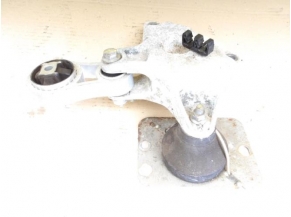 106470225-cdc9f6dc-dd01-498d-a539-bf679f8fa4aa-Piece-Support-moteur-RENAULT-2f64b5d53edf9cfe32ffe1ee89eef434ae1da39bbf5a137541595999f1e48c22_m.JPG
