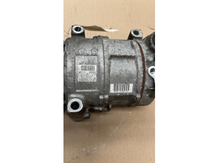 106463923-e9c33c08-13eb-4224-b136-7a172c34d1c2-Piece-Compresseur-clim-71795854-FIAT-d24c2d2925dd163659e86ece118c633eb846cb8cf55c3f6b890c78654e1f9840_m.jpg