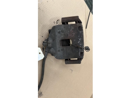 106463926-7cab5b7f-0cdd-4ef8-9019-a264bac59d3c-Piece-Etrier-avant-droit-freinage-77365759-FIAT-de06f359ebe3cafad316e0466f23741e82f12934c89b751be7ebc9074e03c4d6_m.jpg