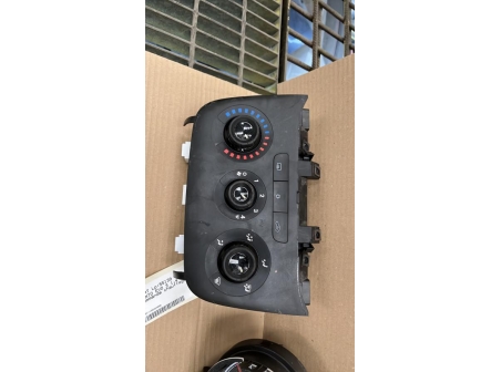 106464068-1a96c5ae-2172-4271-ae6b-6eea5f776bc7-Piece-Commande-chauffage-FIAT-586690f9037951284a28573c97ad33f0e1a36e5a8be351057a49d0315da627e8_m.jpg
