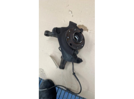 106464563-a018d5b4-e2ec-4795-aa49-0162f651dcbe-Piece-Moyeu-avant-gauche-FIAT-00e983014399c13a911f4a0d542bc4386bdba6ab5c8422e6de717daf65ef1308_m.jpg