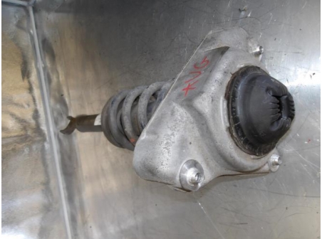 105667680-e5dca1b5-eca5-4b0d-8295-e6476ba3ec21-Piece-105667680-Amortisseur-avant-gauche-4F0413031AM-AUDI-A6-3-PHASE-1-30-TDI-24V-V6-TURBO-QUATTRO-4X4-f80bc7adf44c24abcf34cdb430de9a80acd9b61e0cc2f1f8df61091118a98885_m.JPG