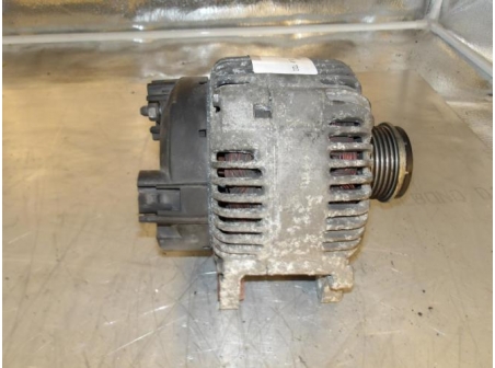 105667719-f347ac43-3d96-4a0d-b12c-5415f930c014-Piece-105667719-Alternateur-AUDI-A6-3-PHASE-1-30-TDI-24V-V6-TURBO-QUATTRO-4X4-313a4c400ed45f03e1c79a3f85a6edd910ae43c9684e4993a332401fc1ad4195_m.JPG