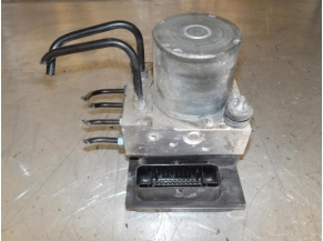 105667720-4bbe20e2-95a7-4f69-b451-6a194df83128-Piece-105667720-Bloc-ABS-4F0614517AC-AUDI-A6-3-PHASE-1-30-TDI-24V-V6-TURBO-QUATTRO-4X4-c2f66542b856aea507c51e43f25cf53e462964693114dff817bd856c1b85b221_m.JPG 2