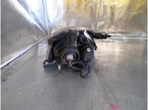 106138969-d513a7b5-146c-4ce8-a7d8-b7f8e94d4e6d-Piece-106138969-Optique-avant-principal-gauche-811700H011-TOYOTA-AYGO-1-PHASE-2-10i-12V-8b0aca322339698f98b470709fbbf33c821e2bffb543d68e2099cd39f9dfee47_m.JPG 2