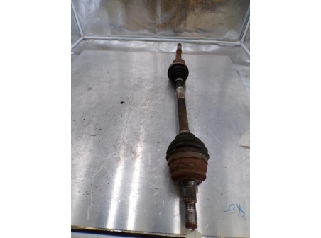 106137230-79691380-0009-4cc9-8bde-2ed19753b013-Piece-106137230-Cardan-droit-9825390980-OPEL-CORSA-F-12i-12V-TURBO-93778c687900deda028174be1c31ab8c31c471056b545b1d7a83565a71238888_m.JPG