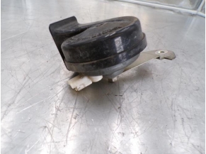 106592727-713c16c2-3c4c-4465-b49d-14534a3fcc0f-Piece-Avertisseur-Klaxon-PEUGEOT-5ddf62abb9ecbe78687bd34afad65e77555989a8a941580ff7a00ae1cddc240f_m.JPG