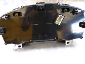 105631603-af25bebc-9c39-42f8-864c-c8db2f93e637-Piece-105631603-Compteur-9831576180-OPEL-CORSA-F-12i-12V-TURBO-8dcbdf97c516465fc0d2db63180d967c3d544d86682cce2f8f5127b67261fe44_m.JPG 2