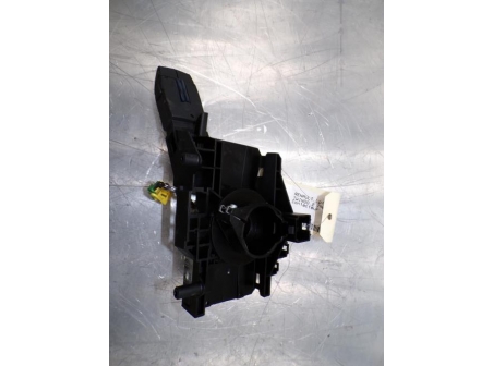 106133958-401e6fd9-73f7-42f7-99b0-0b55c0724b22-Piece-106133958-Contacteur-tournant-RENAULT-TWINGO-2-PHASE-1-15-DCI-8V-TURBO-a93cce0cfb5c1fcf23f4bf39a11f7c6c76a5c5f2390619a3c65e44473e4ba484_m.JPG
