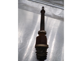 106133994-5c7637a2-d2a8-4180-9aba-168d9db879d0-Piece-106133994-Cardan-droit-8200482436-RENAULT-TWINGO-2-PHASE-1-15-DCI-8V-TURBO-fcc5840bd003f2cce12e678d1b28e62ba67ac9259364f0cf298358a25883ccfc_m.JPG 2