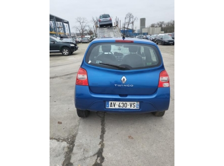 Vehicule-RENAULT-TWINGO%202%20PHASE%201-2010-ddeea3c9ad4579e44fb5489705265cd9dc60a7ee09c81232371880e450a6b394_m.jpg
