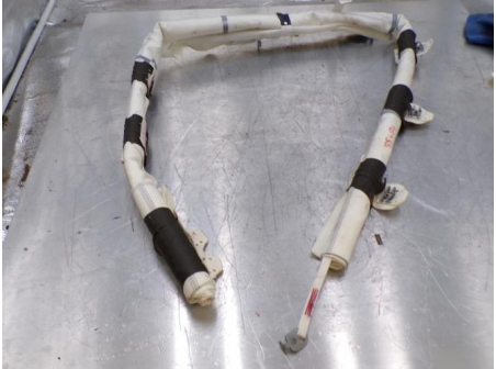 106645631-4c7fa10f-07f2-45ee-bd0a-8c5e72148daa-Piece-Air-bag-rideau-gauche-OPEL-4f95e2f7d3e8eec1e04dc60c219640150d2b5dcb286a9b2154e668d0d6211d3d_m.JPG