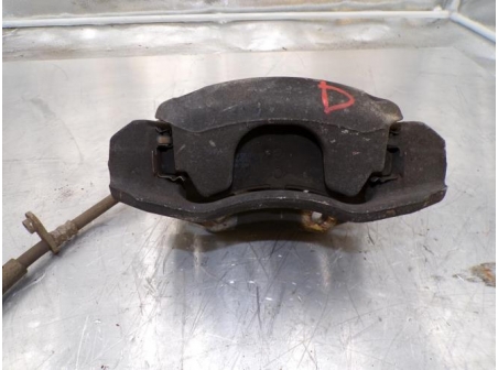 106668394-42a3122c-269b-44ec-8145-e3dce5ede1c3-Piece-Etrier-avant-droit-OPEL-CORSA-F-12i-12V-TURBO-141673bdacbcf00da6f4a6be582f7b32c938449f2268ca4f3af0cf40f2974fa0_m.JPG
