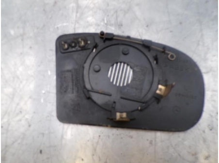 106689815-a6fceb5e-8763-4d83-9642-957a4b6d68b3-Piece-Glace-retroviseur-gauche-MERCEDES-831d60f397dd4bfb86b240312a0bb3b4ac0598a61cf3f4afd511ba587162b430_m.JPG