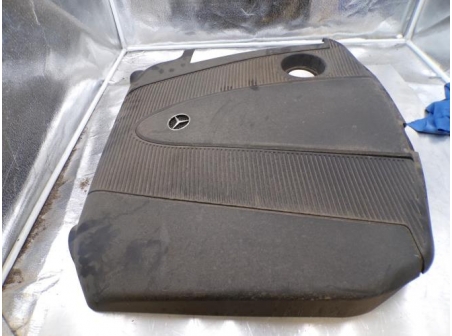 106060072-6fce6b92-02f4-4b13-a0e0-d02f48047f52-Piece-106060072-Cache-moteur-MERCEDES-CLASSE-C-203-PHASE-2-200-22-CDI-16V-TURBO-74393c8c295da3f97dc423e3b6b9f6389eb02e2fd5d1532bf6a9df5055dab3b8_m.JPG